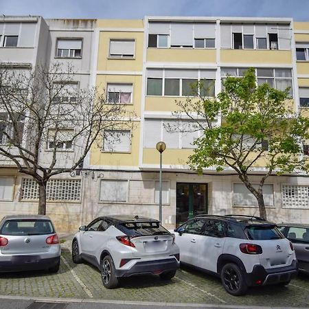Cozy And Sunny Family Apartment 리스본 외부 사진